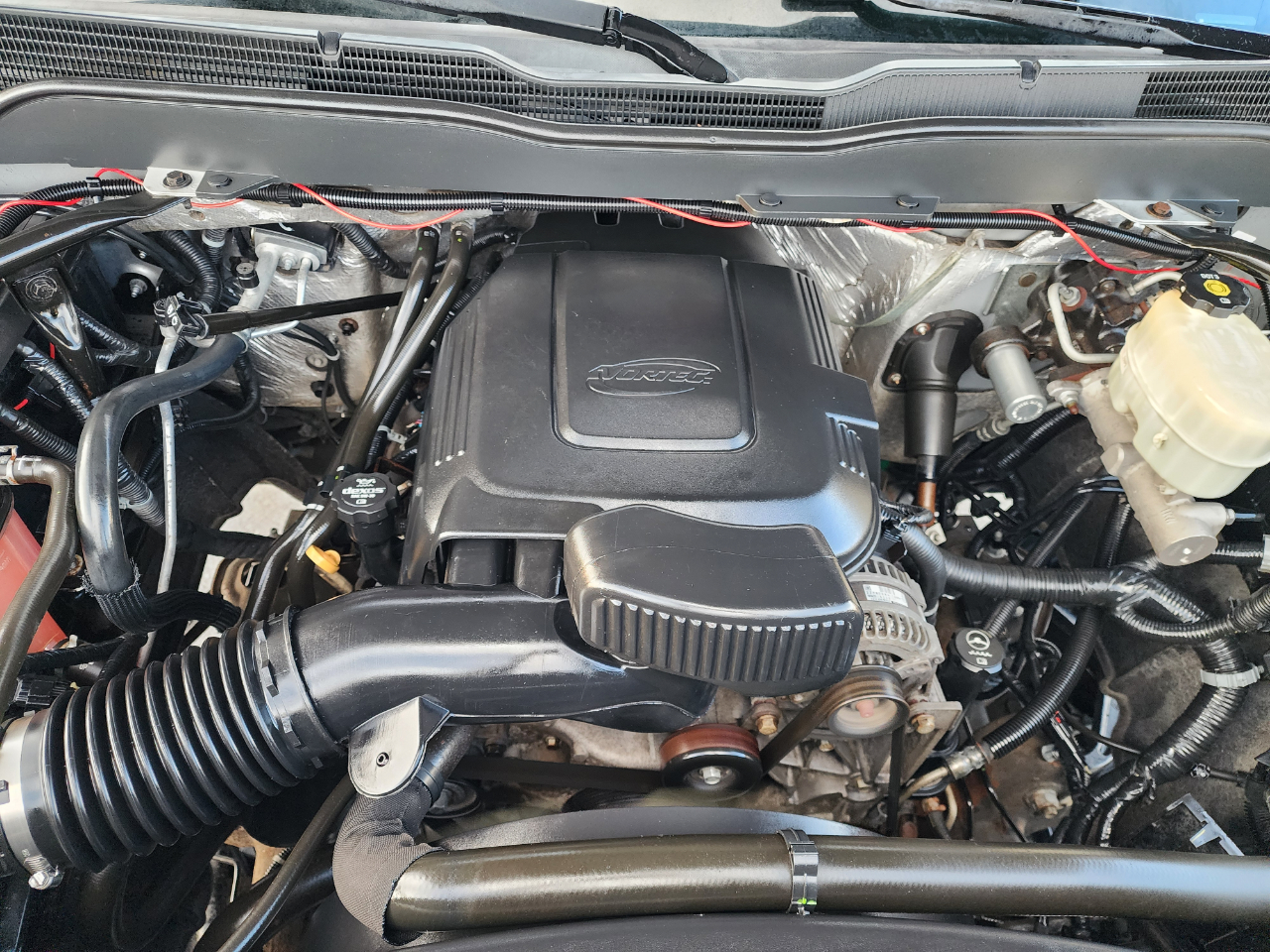 Chevrolet Silverado 2500HD LT Crew Cab Long Box 4WD 2015