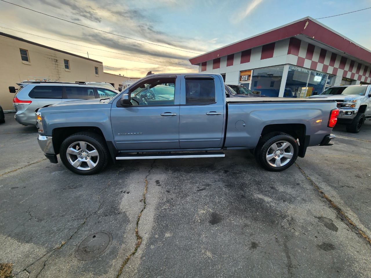 Chevrolet Silverado 1500 LT Double Cab 4WD 2016
