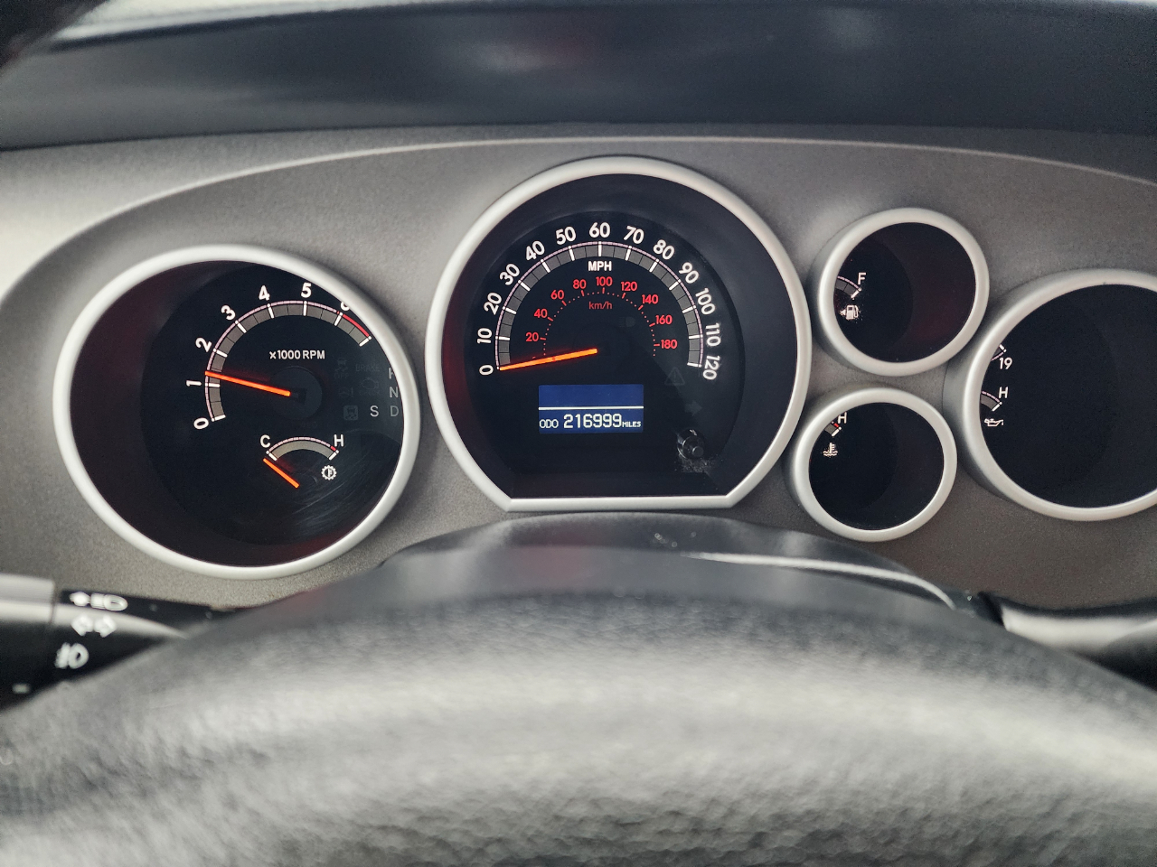 Toyota Tundra Limited 5.7L Double Cab 4WD 2013