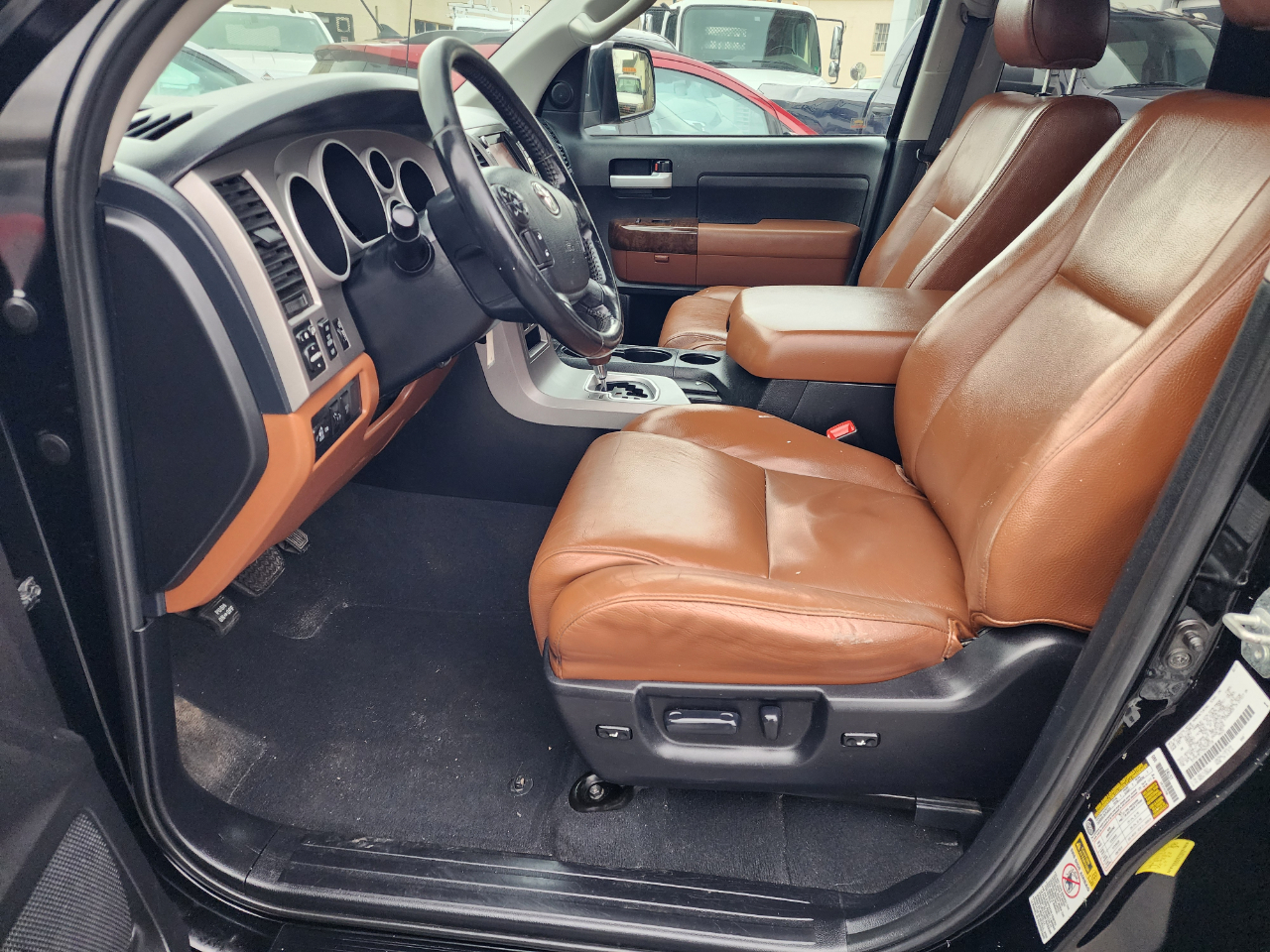 Toyota Tundra Limited 5.7L Double Cab 4WD 2013