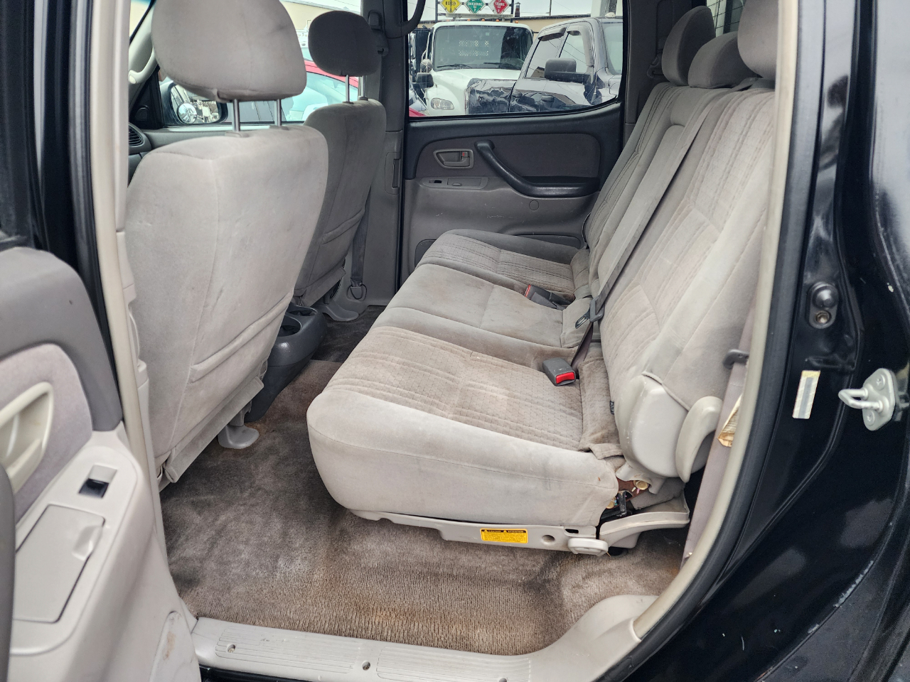 Toyota Tundra SR5 Double Cab 4WD 2004