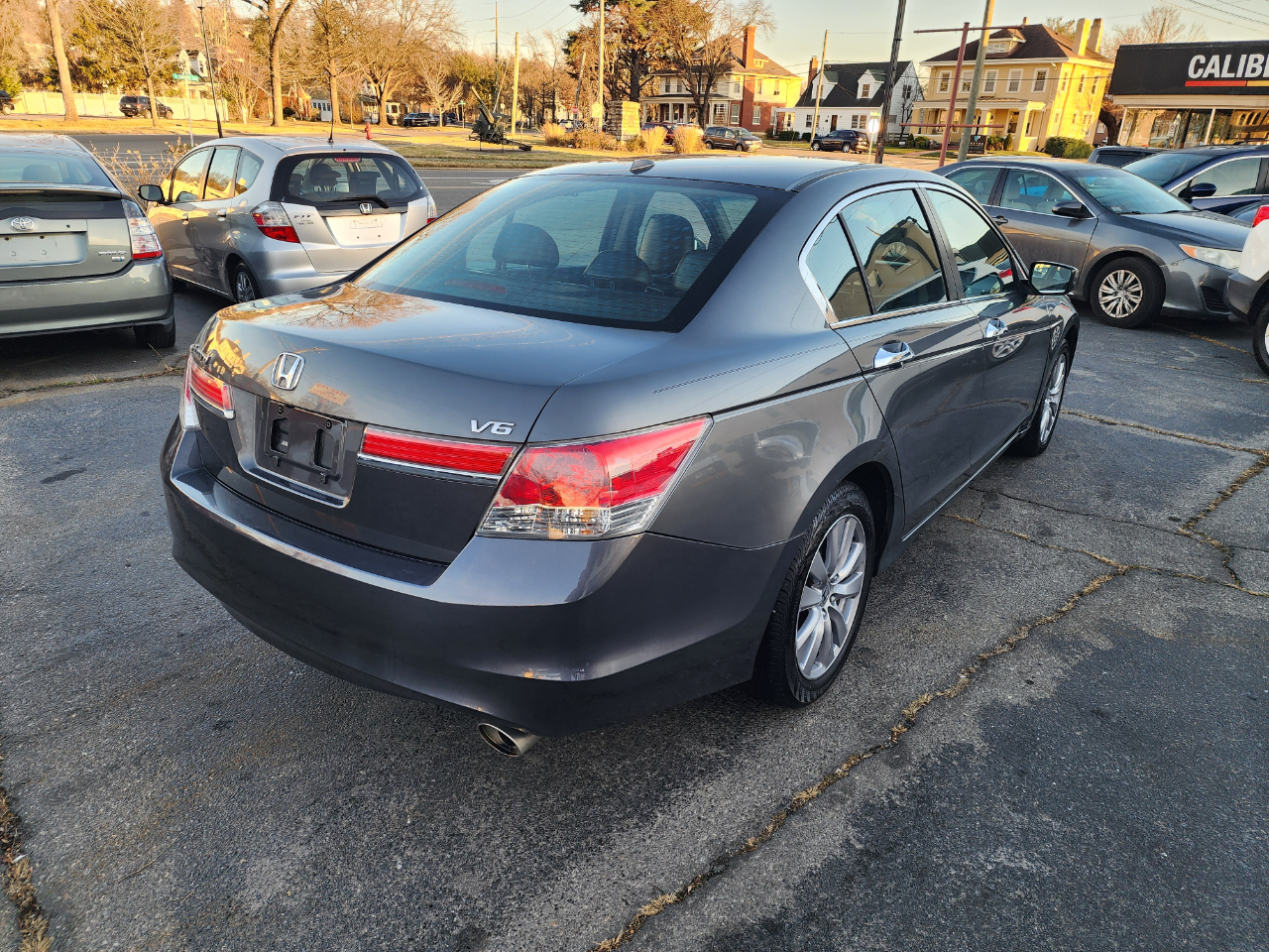 Honda Accord EX-L V6 Sedan AT 2012