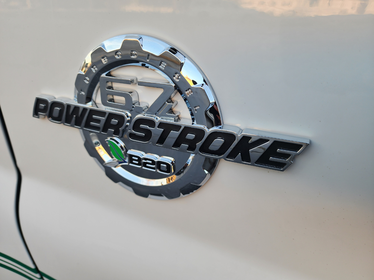 Ford F-350 SD Lariat SuperCab Long Bed 4WD 2013