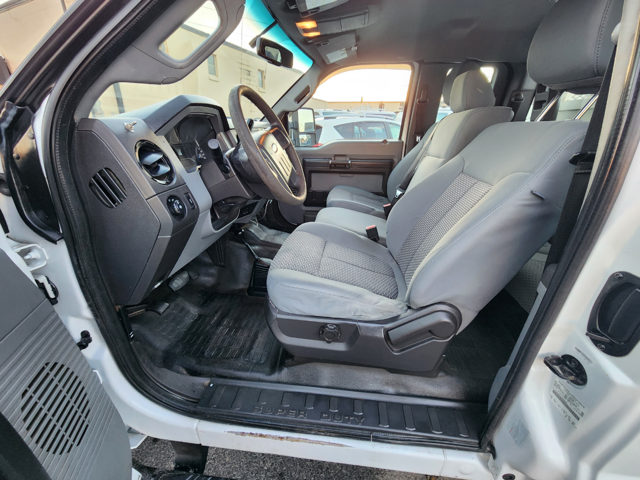 Ford F-350 SD Lariat SuperCab Long Bed 4WD 2013