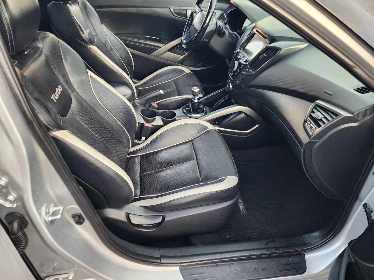 Hyundai Veloster Turbo 2014