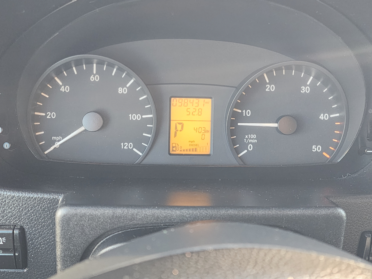 Mercedes-Benz Sprinter 2500 High Roof 144-in. WB 2012