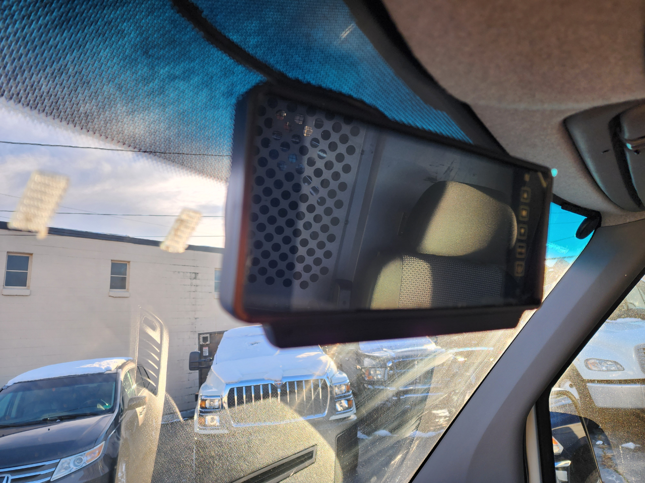 Mercedes-Benz Sprinter 2500 High Roof 144-in. WB 2012