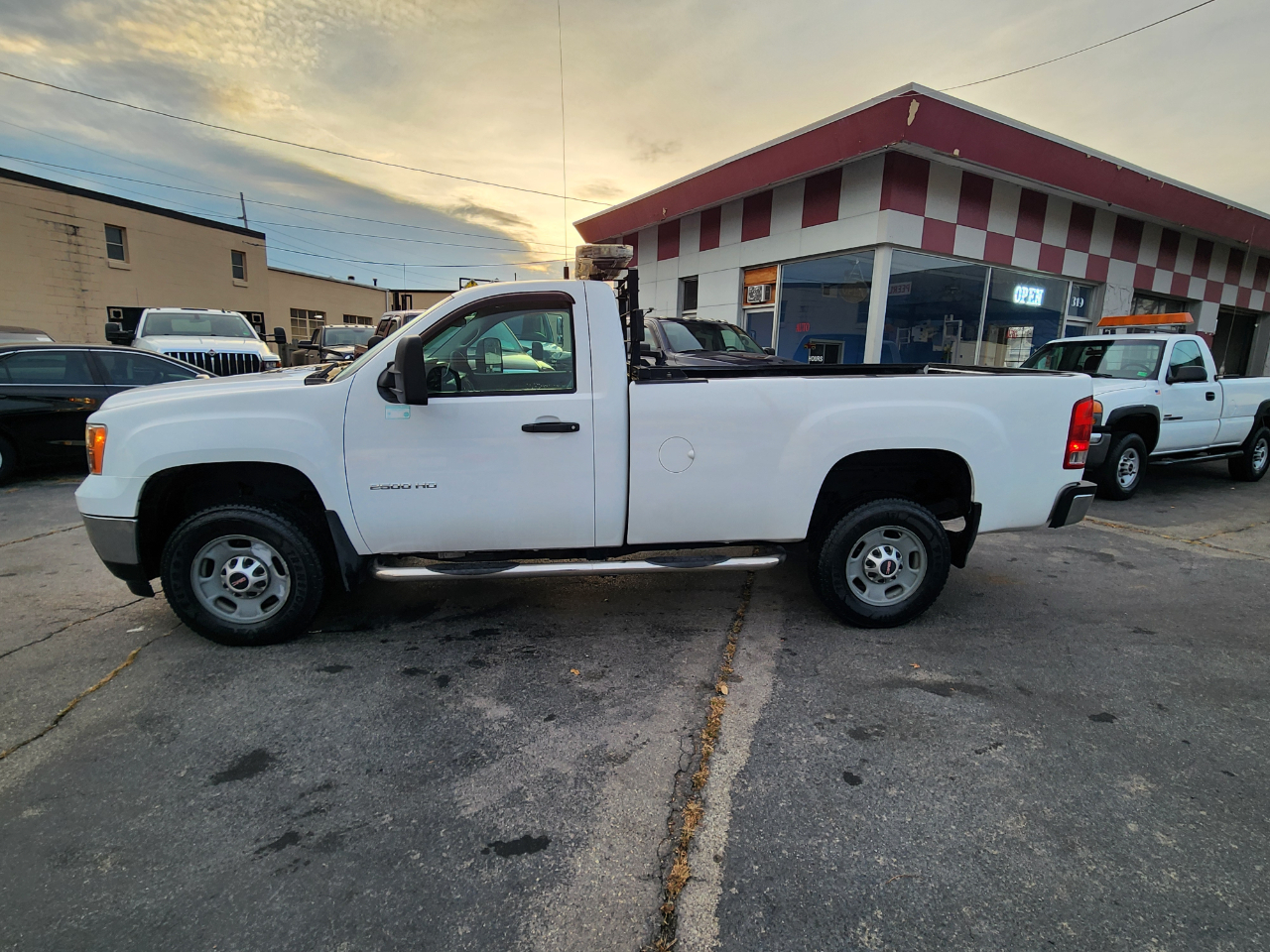 GMC Sierra 2500HD Work Truck Long Box 2WD 2012