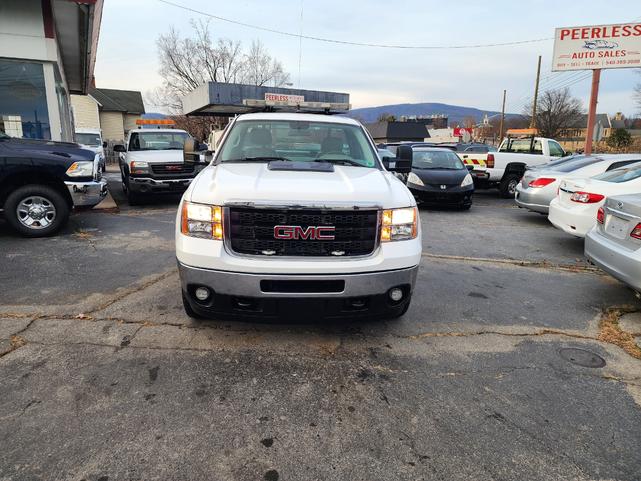 GMC Sierra 2500HD Work Truck Long Box 2WD 2012