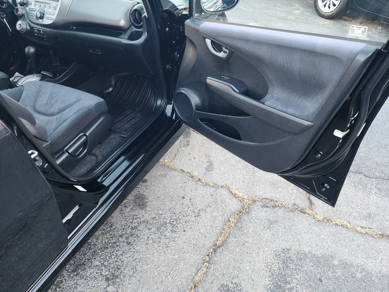 Honda Fit Sport 5-Speed AT 2010