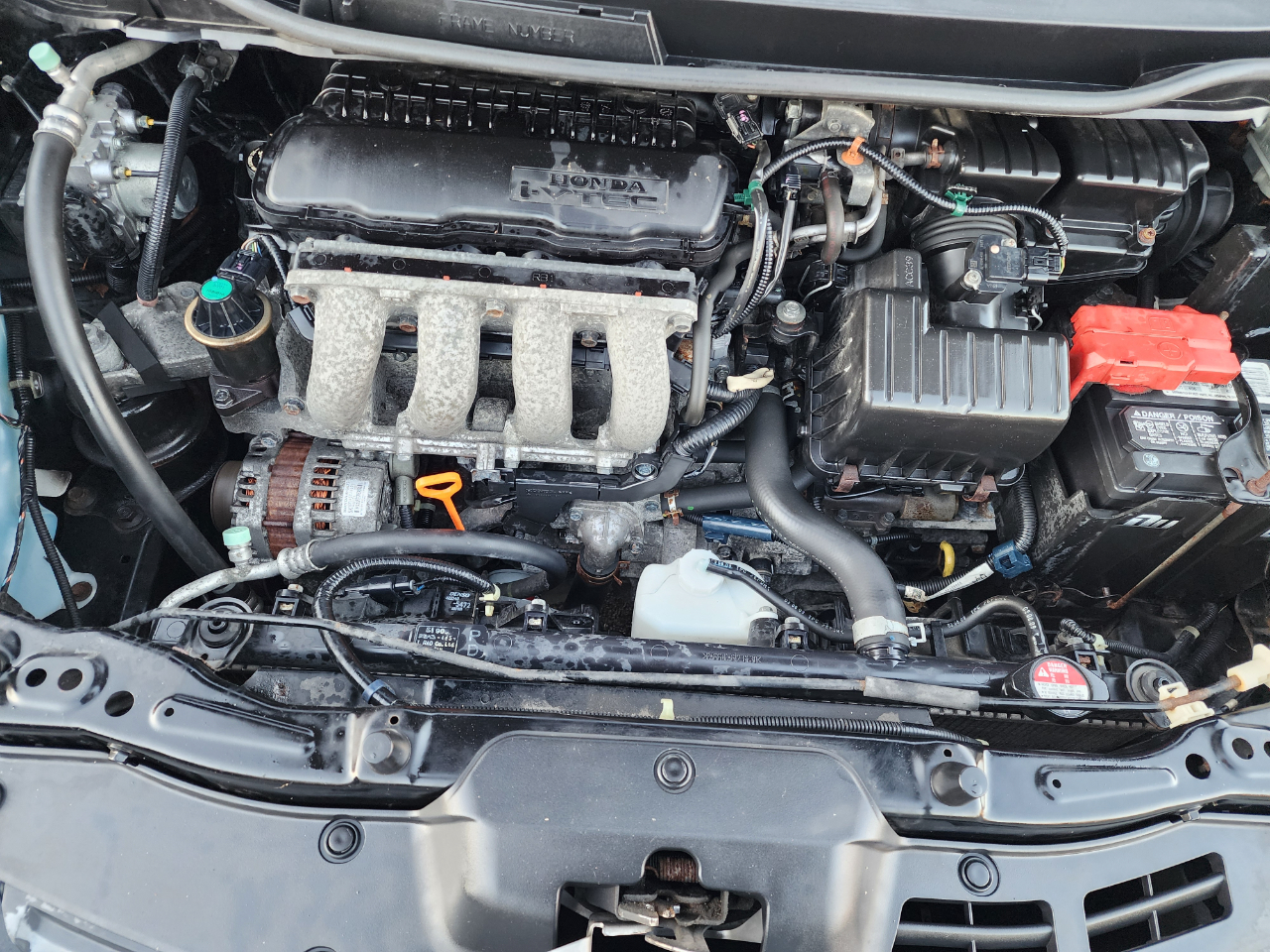 Honda Fit Sport 5-Speed AT 2010