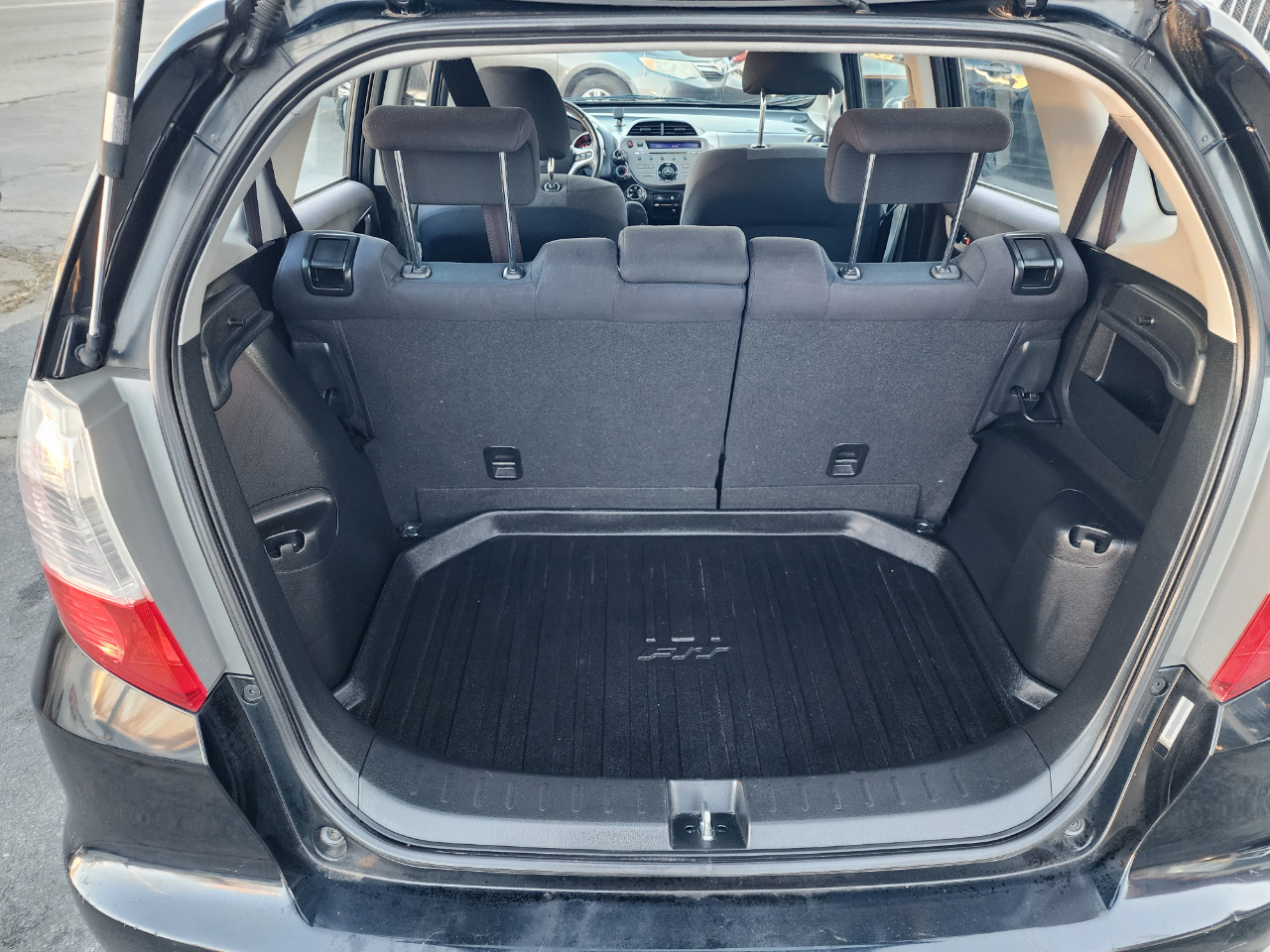 Honda Fit Sport 5-Speed AT 2010