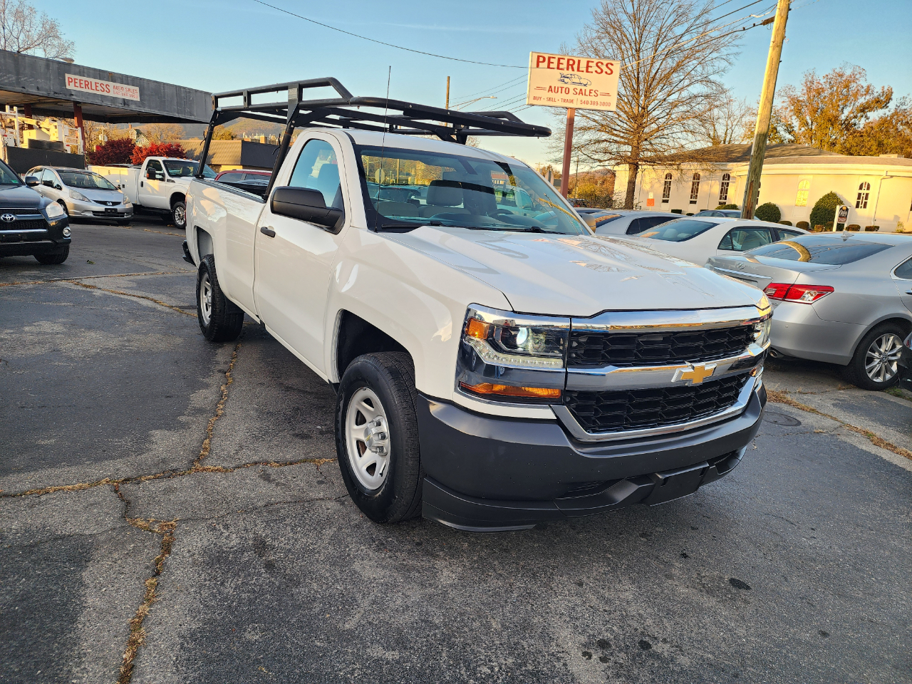 Chevrolet Silverado 1500 Work Truck Short Box 2WD 2017