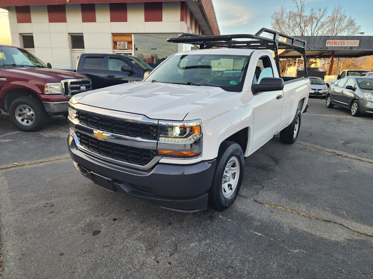 Chevrolet Silverado 1500 Work Truck Short Box 2WD 2017