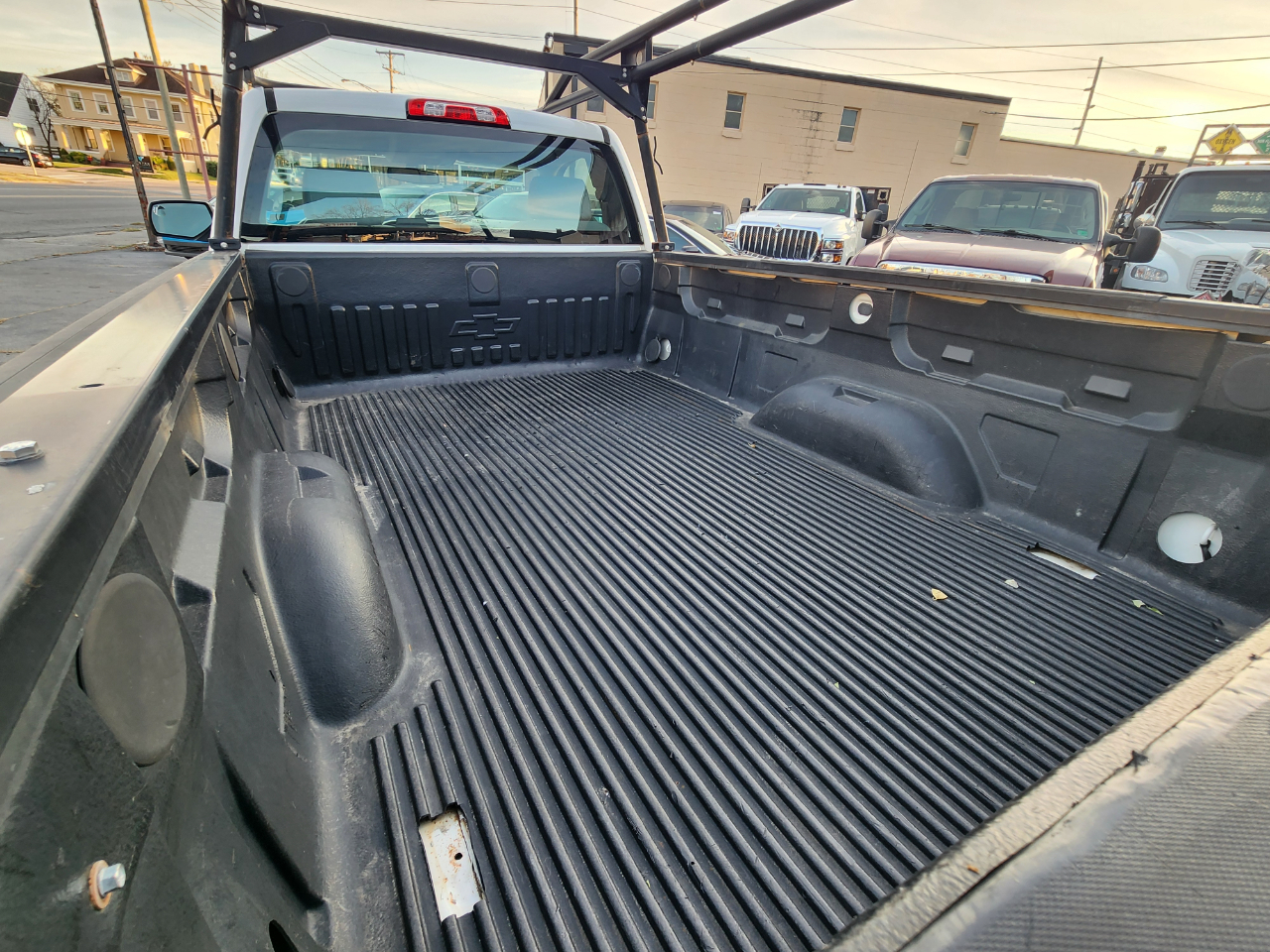 Chevrolet Silverado 1500 Work Truck Short Box 2WD 2017