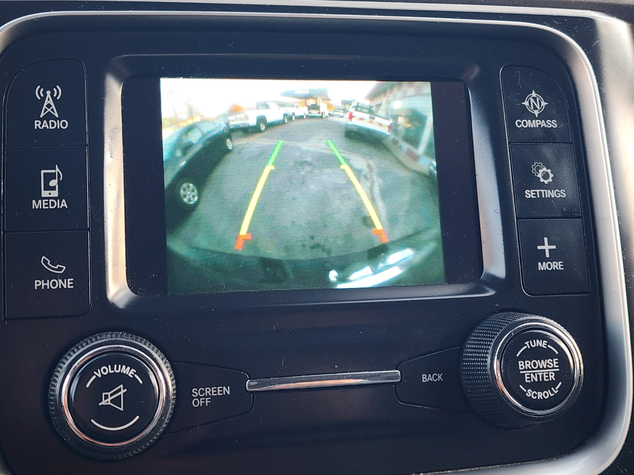 RAM 1500 Tradesman Crew Cab SWB 4WD 2018