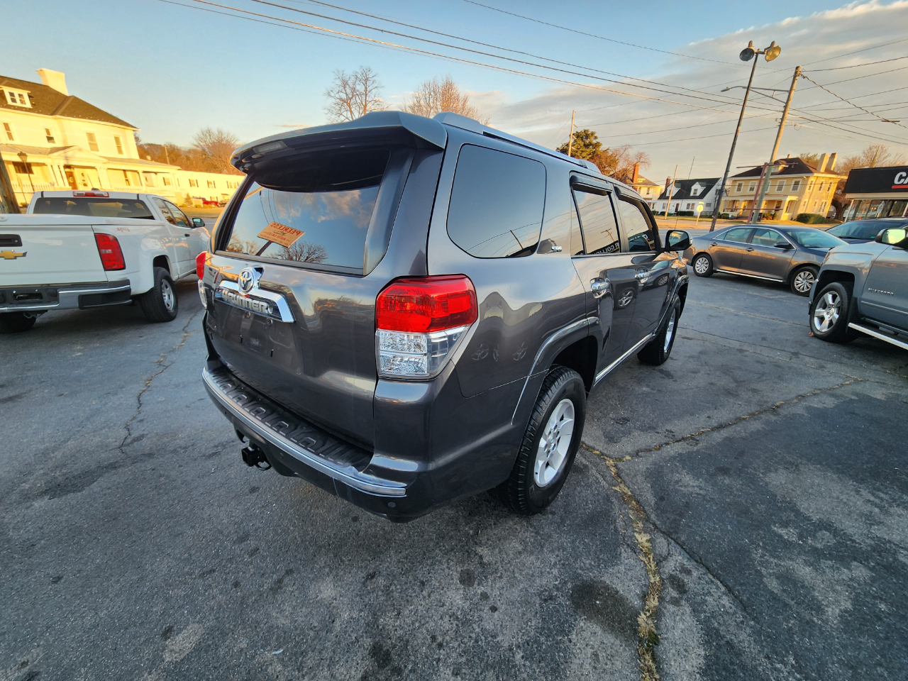 Toyota 4Runner SR5 4WD 2011