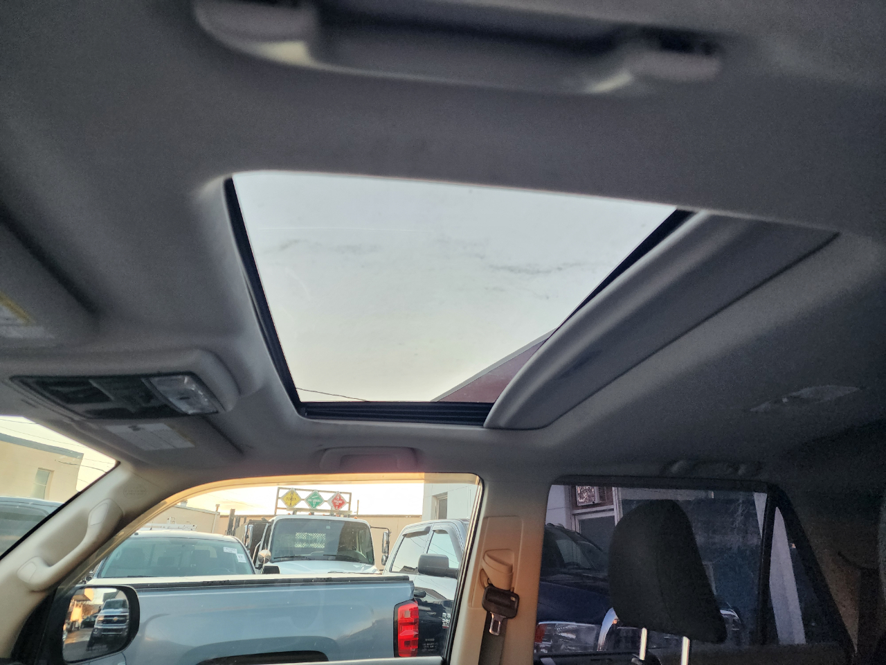 Toyota 4Runner SR5 4WD 2011