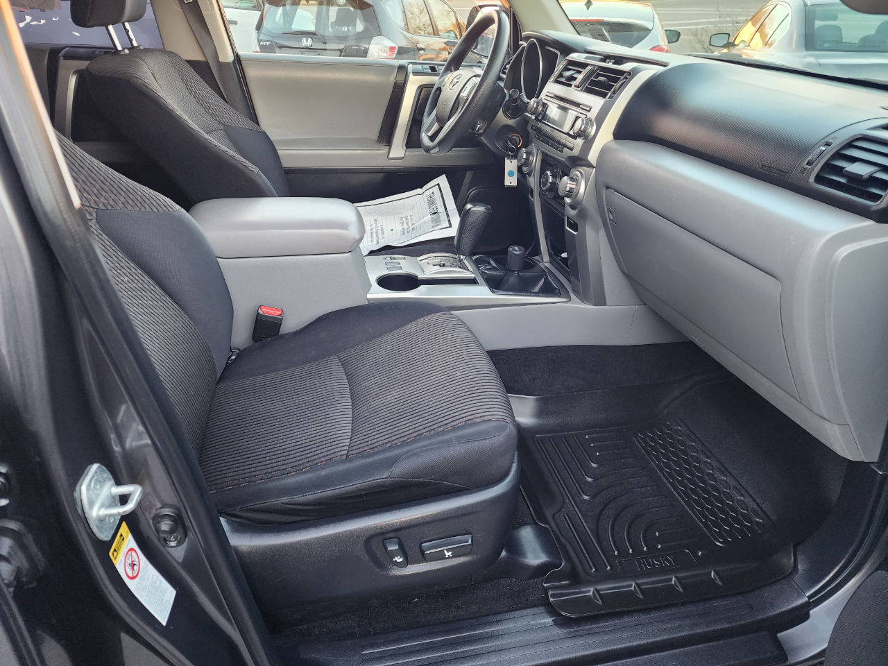 Toyota 4Runner SR5 4WD 2011