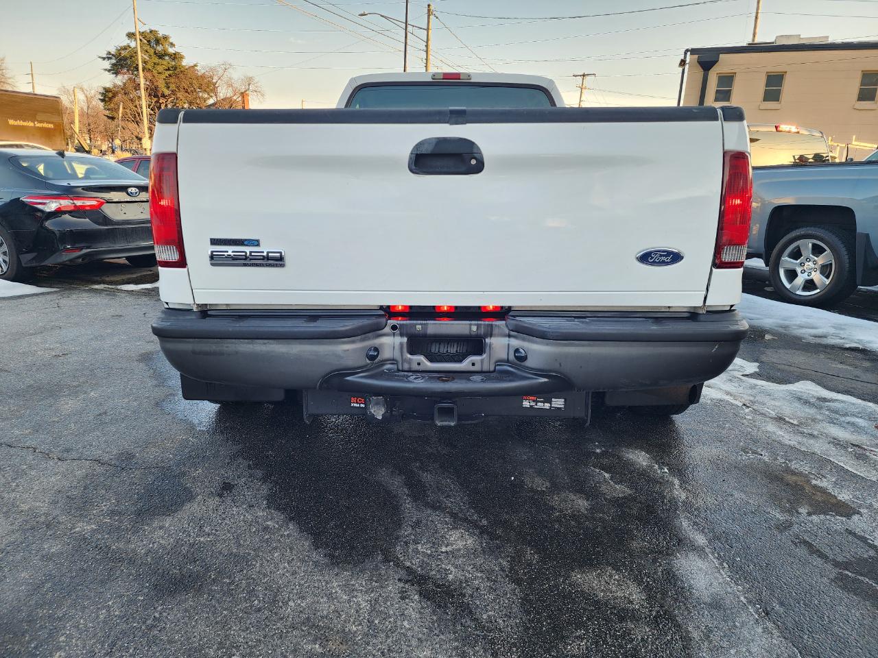 Ford F-350 SD XLT 2WD DRW 2006