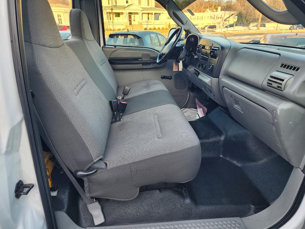 Ford F-350 SD XLT 2WD DRW 2006