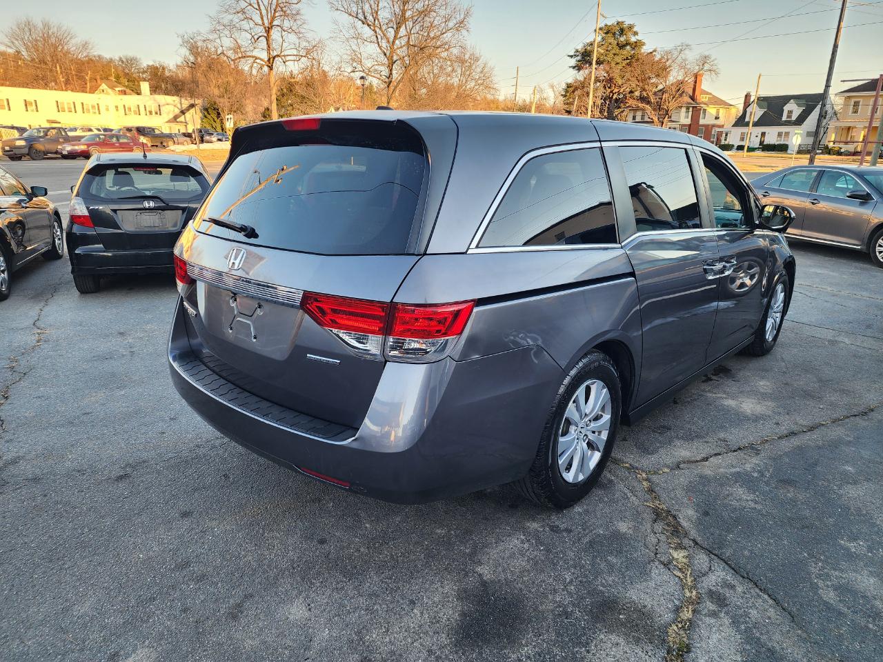 Honda Odyssey SE 2016