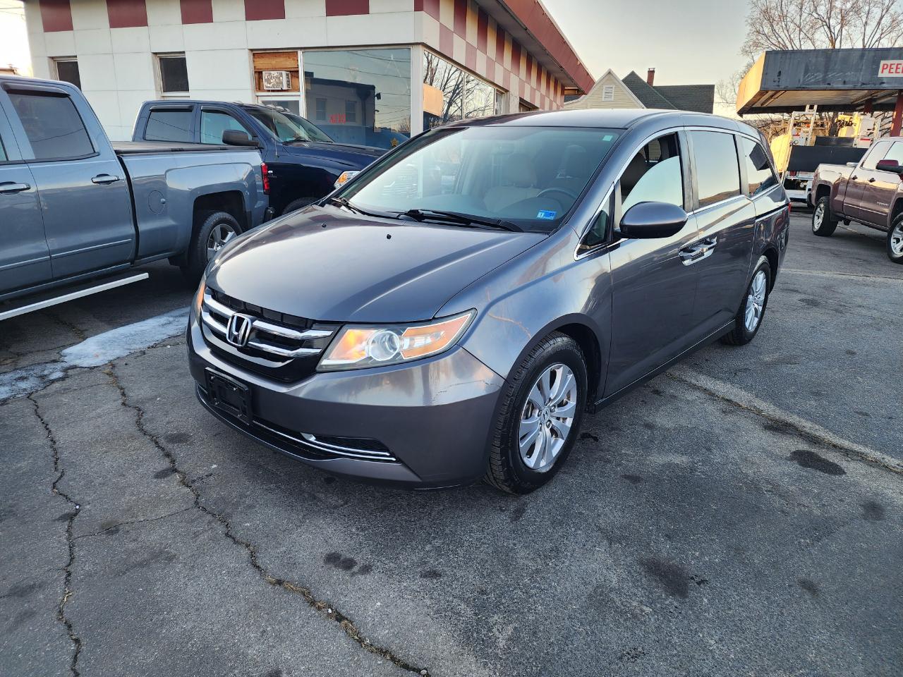 Honda Odyssey SE 2016