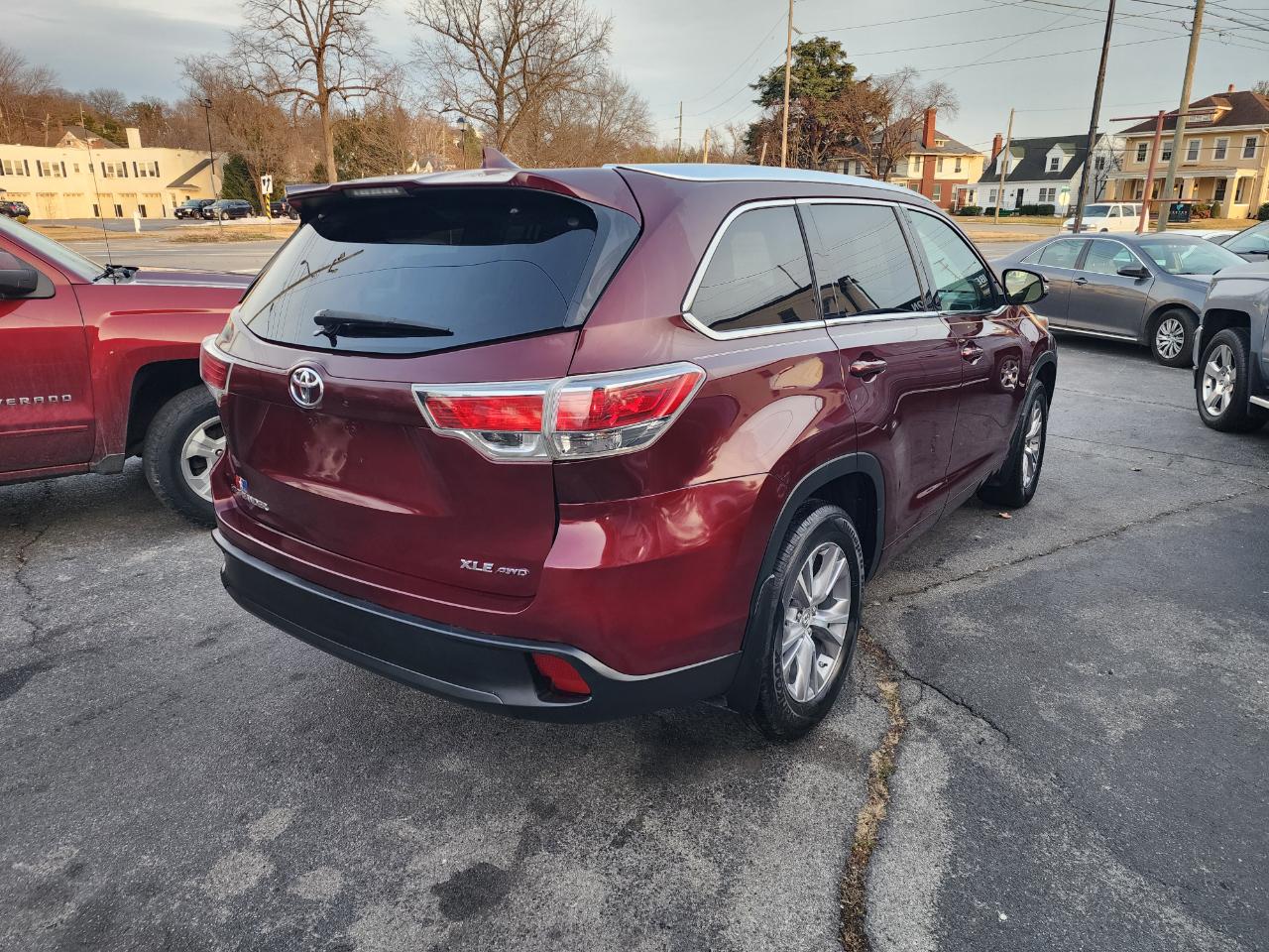 Toyota Highlander XLE AWD V6 2015