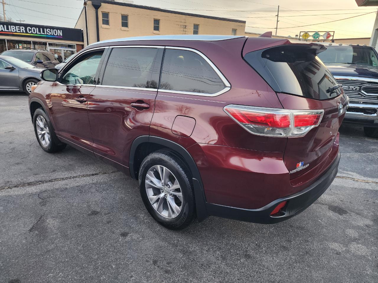 Toyota Highlander XLE AWD V6 2015