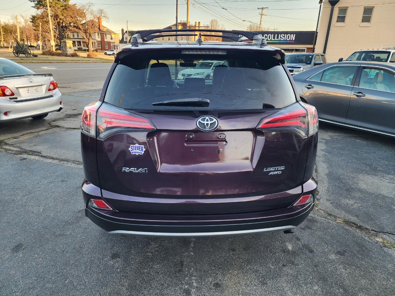 Toyota RAV4 Limited AWD 2018