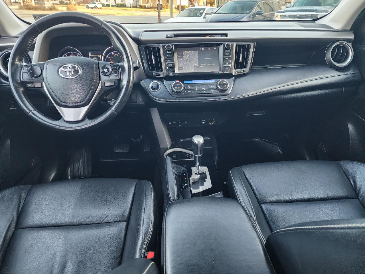 Toyota RAV4 Limited AWD 2018