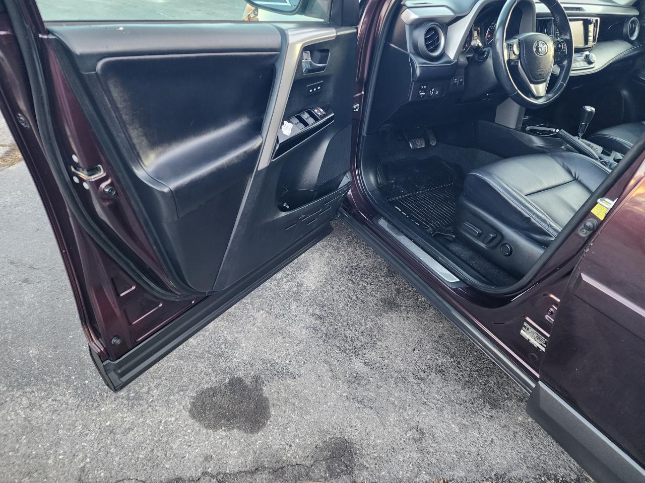 Toyota RAV4 Limited AWD 2018