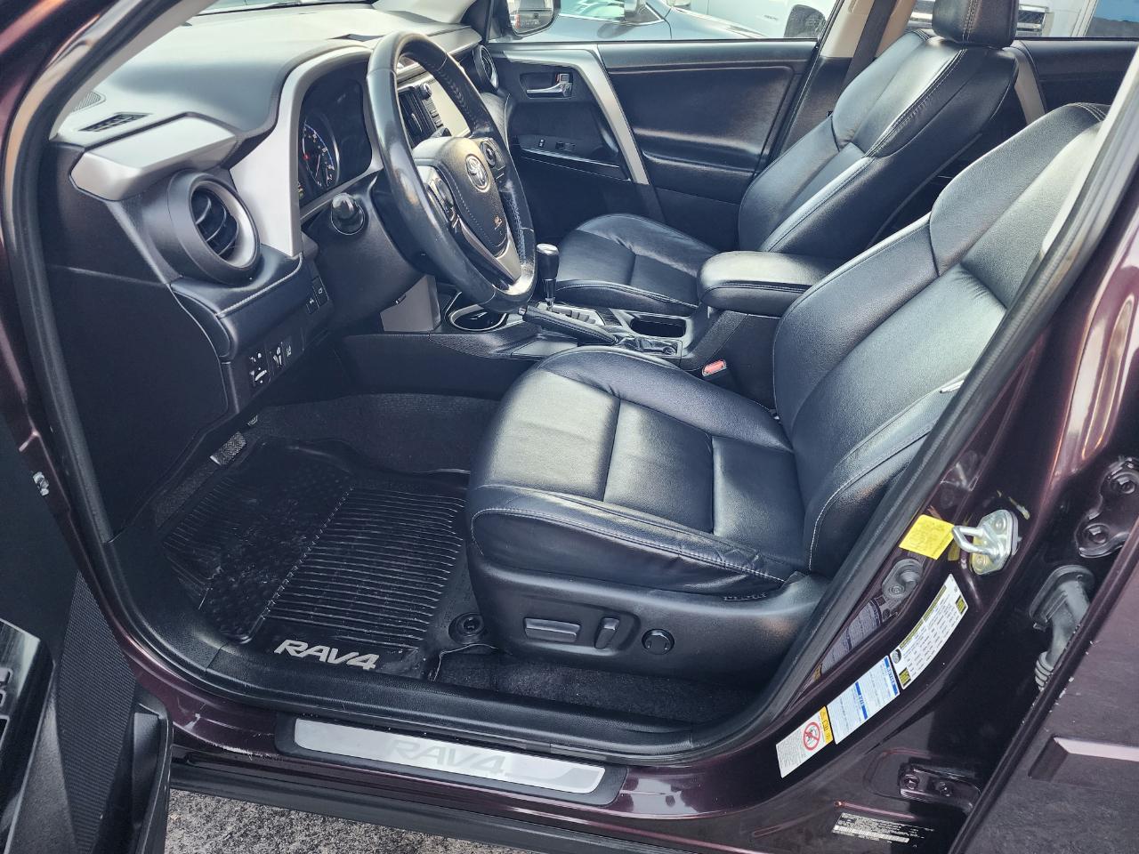 Toyota RAV4 Limited AWD 2018