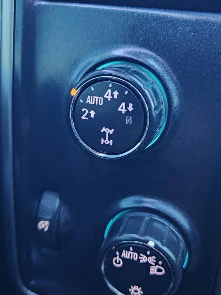 Chevrolet Silverado 1500 2LT Crew Cab Long Box 4WD 2014