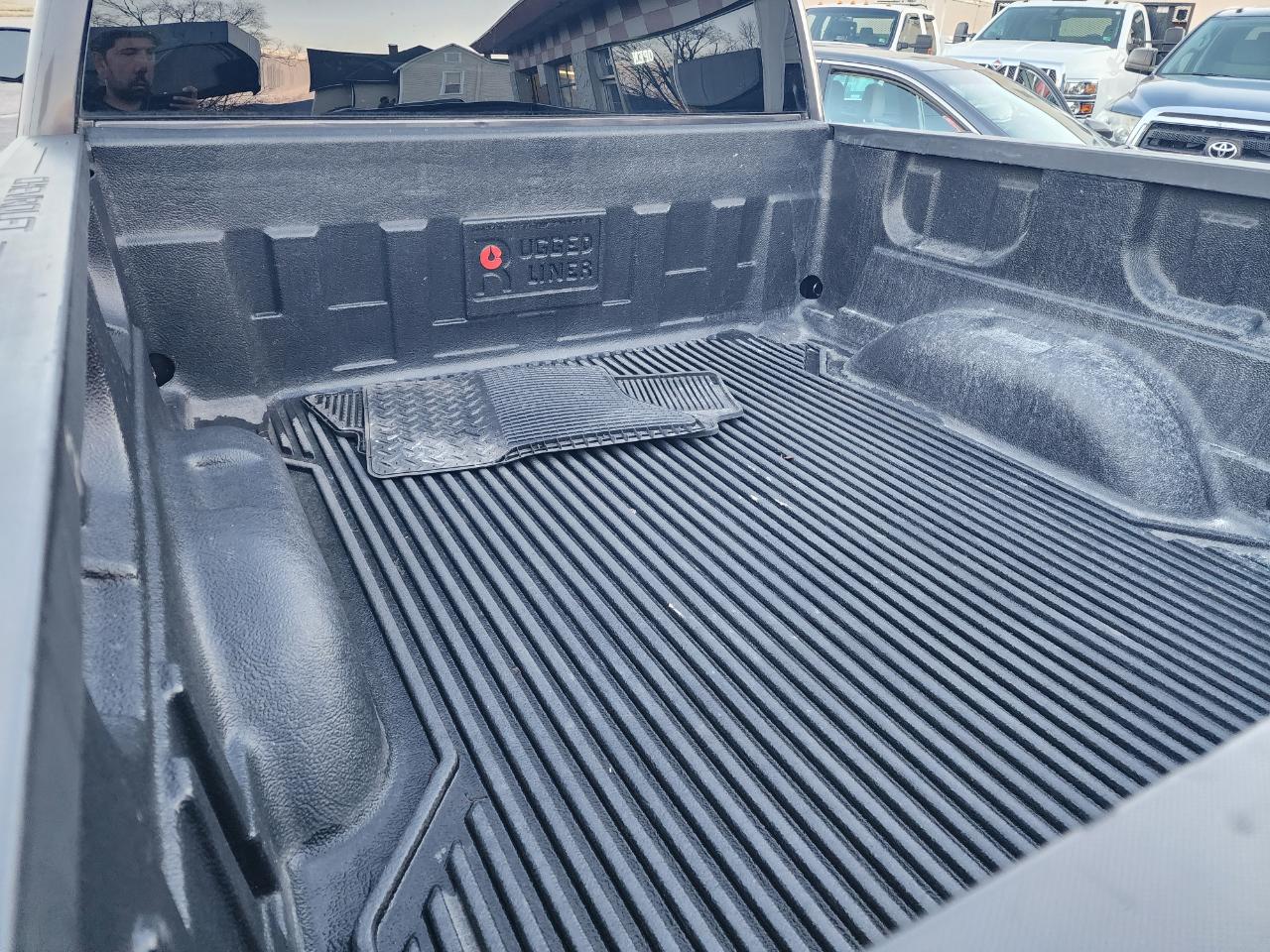 Chevrolet Silverado 1500 2LT Crew Cab Long Box 4WD 2014