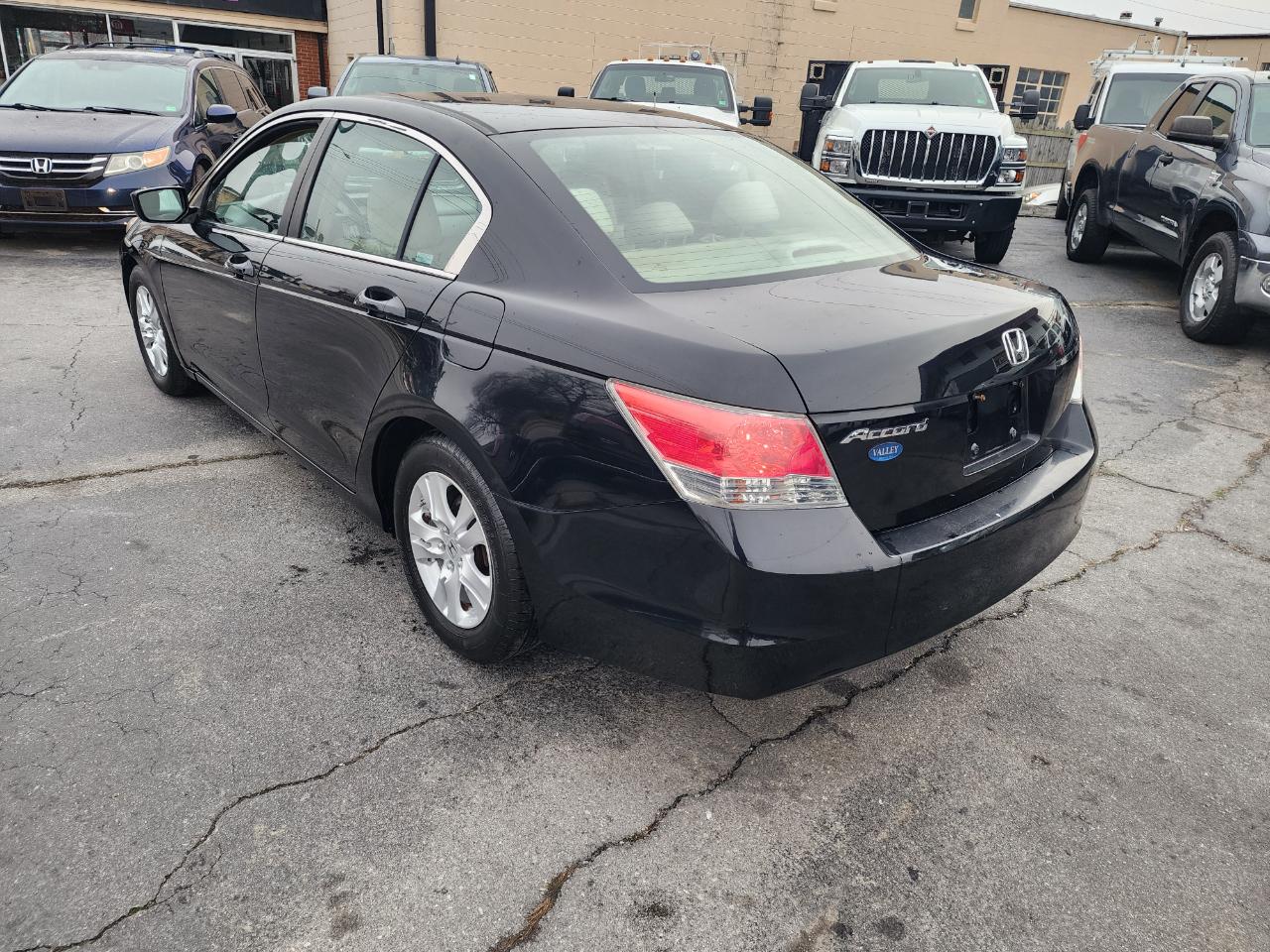 Honda Accord LX-P Sedan AT 2009