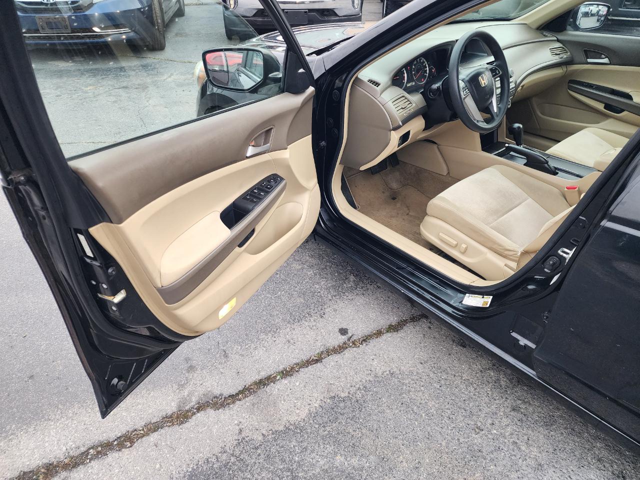 Honda Accord LX-P Sedan AT 2009