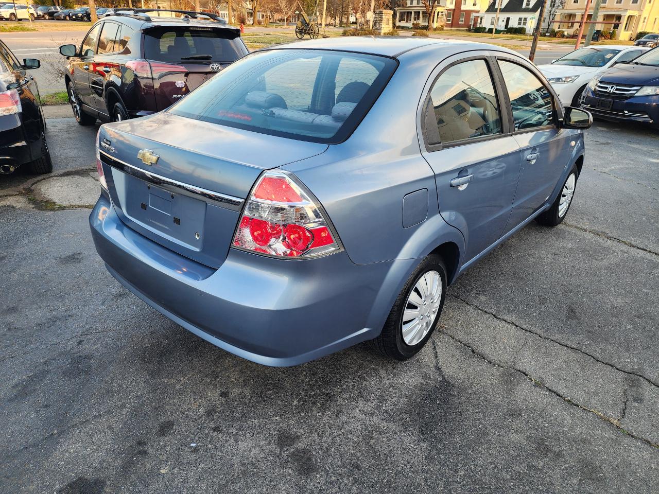 Chevrolet Aveo LS 4-Door 2007