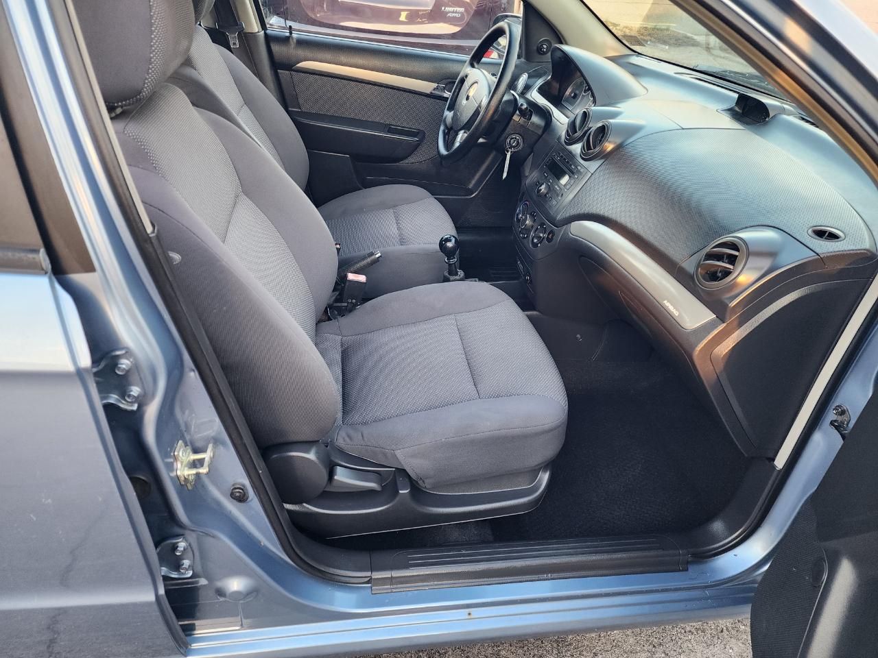 Chevrolet Aveo LS 4-Door 2007