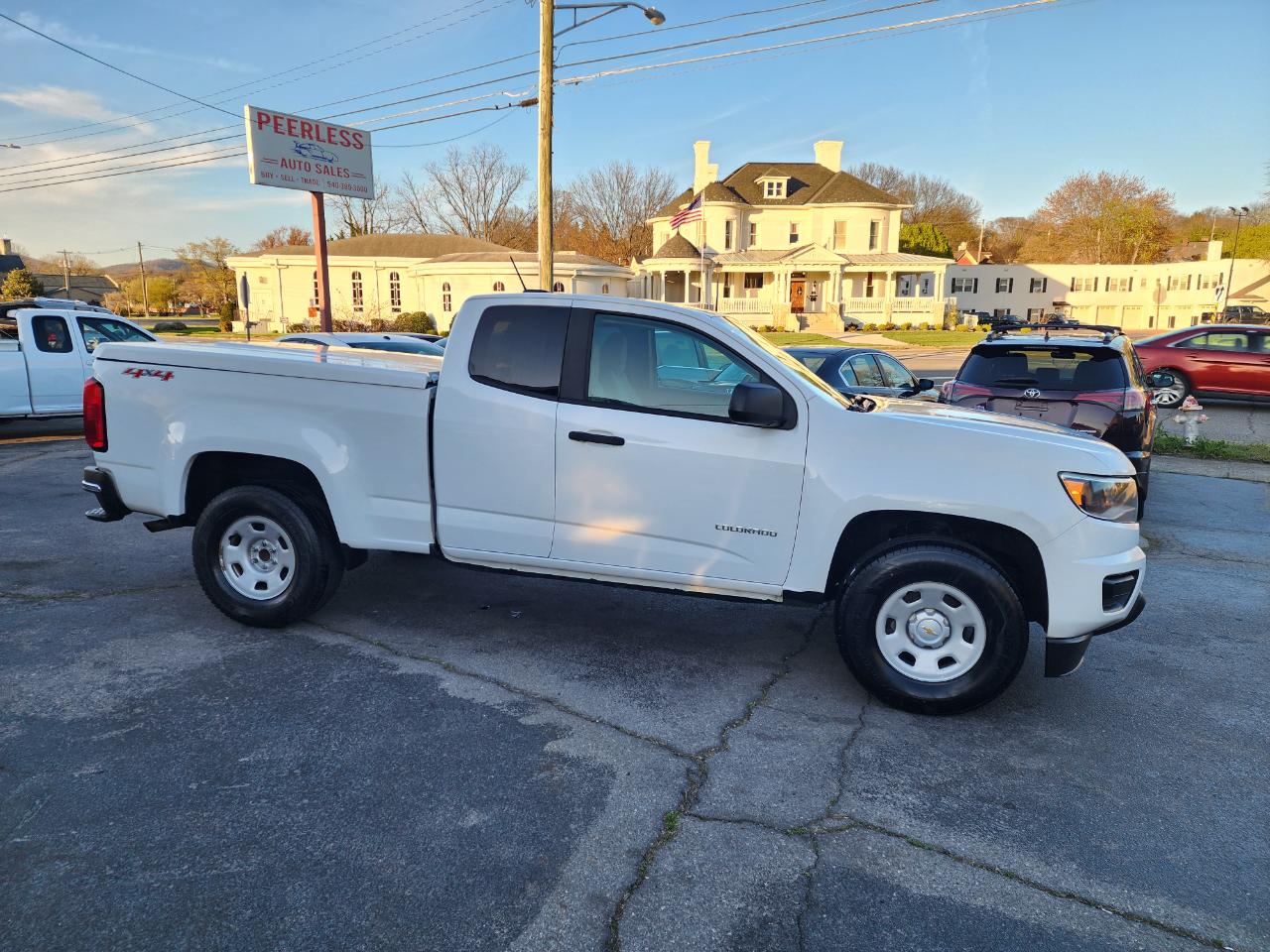Chevrolet Colorado Work Truck Ext. Cab 4WD 2019