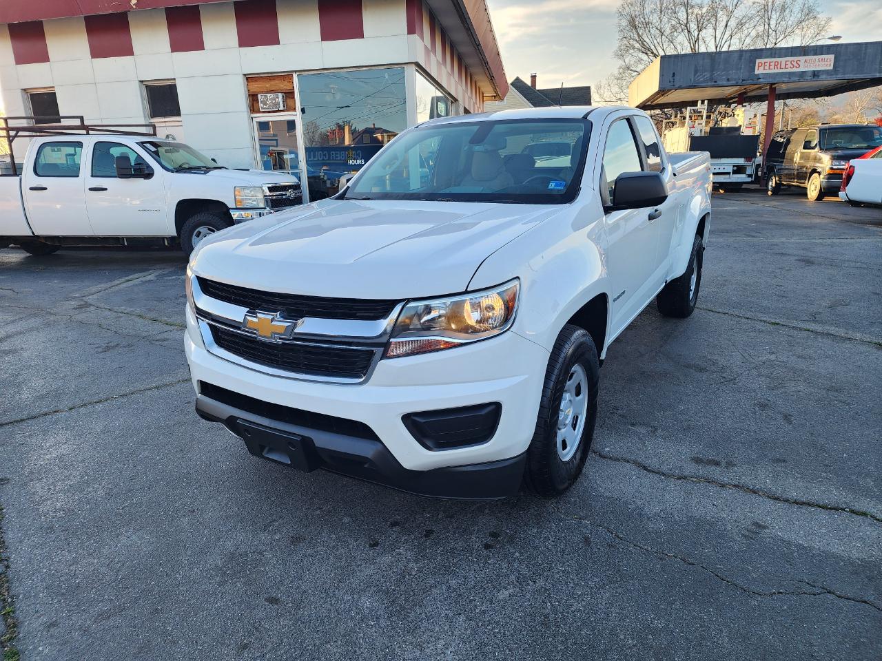 Chevrolet Colorado Work Truck Ext. Cab 4WD 2019