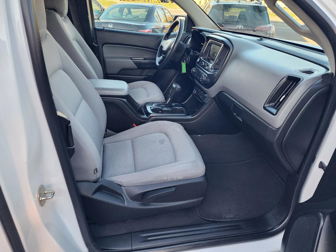 Chevrolet Colorado Work Truck Ext. Cab 4WD 2019