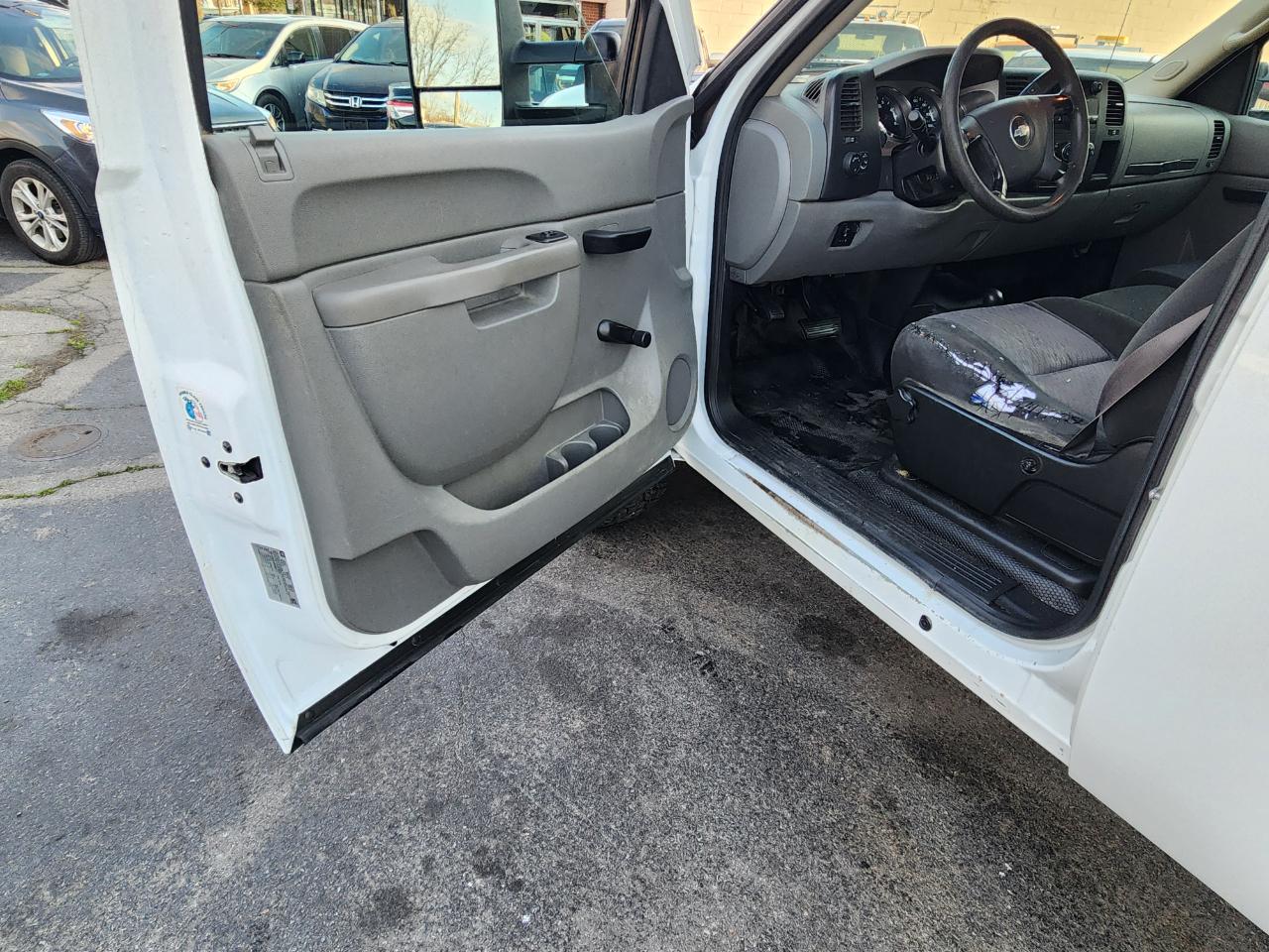 Chevrolet Silverado 2500HD Work Truck Crew Cab 4WD 2011