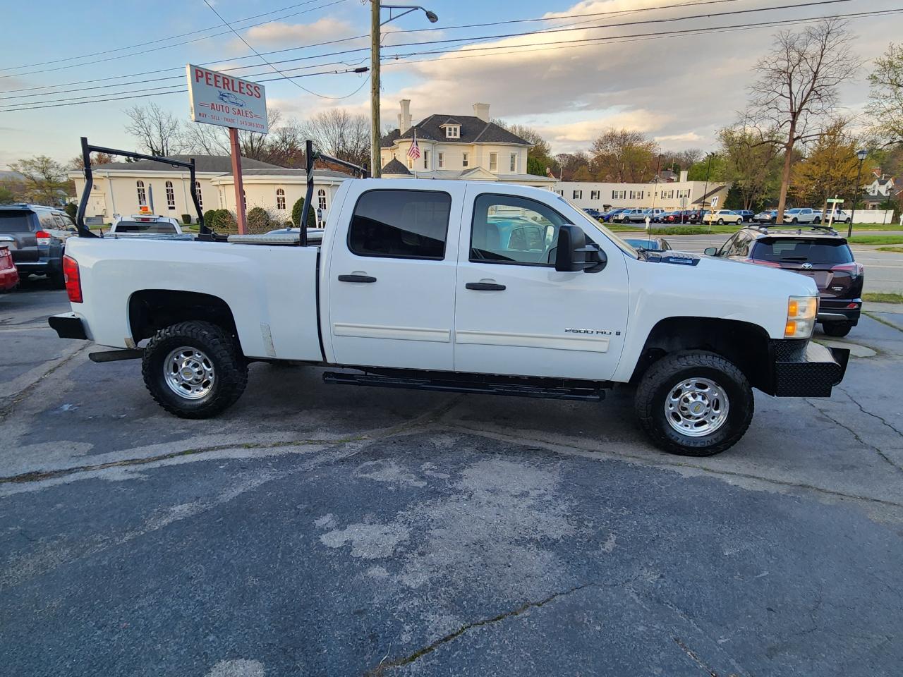 Chevrolet Silverado 2500HD LT1 Crew Cab Long Box 4WD 2009