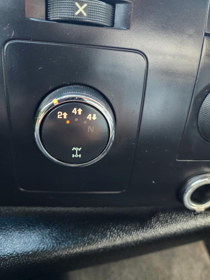 Chevrolet Silverado 2500HD LT1 Crew Cab Long Box 4WD 2009