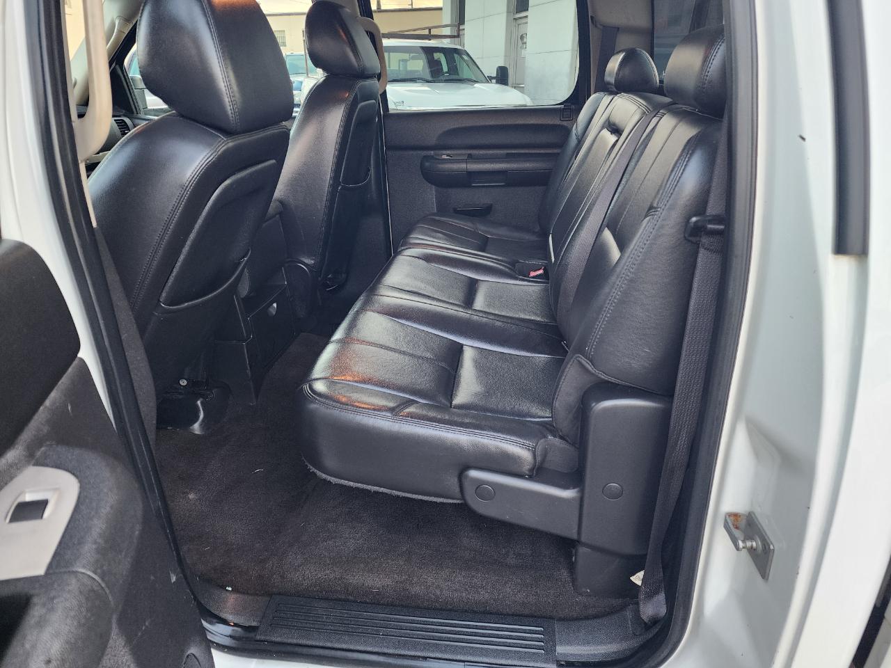 Chevrolet Silverado 2500HD LT1 Crew Cab Long Box 4WD 2009