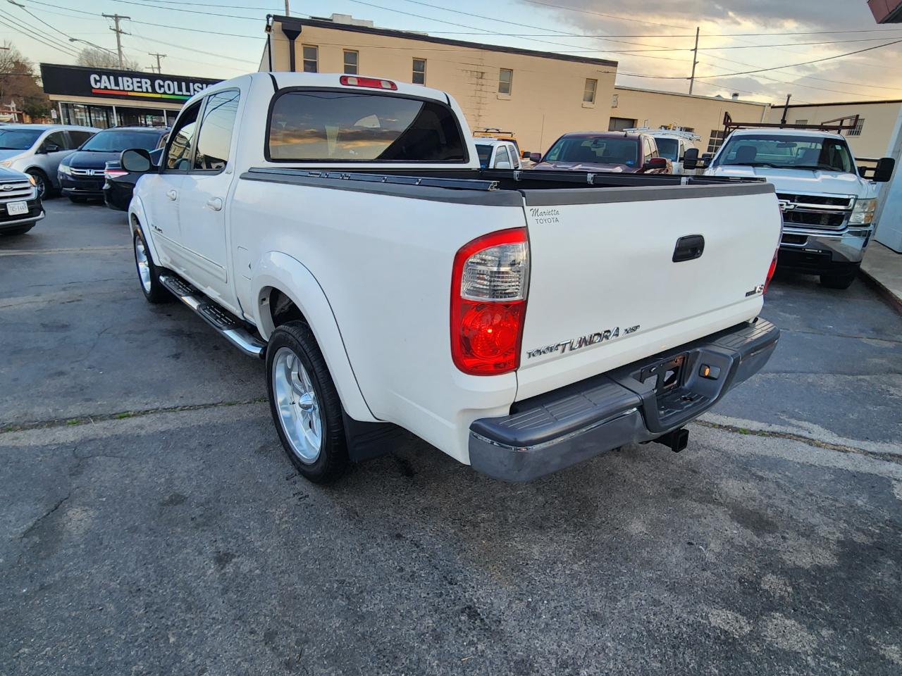 Toyota Tundra SR5 Double Cab 2WD 2005