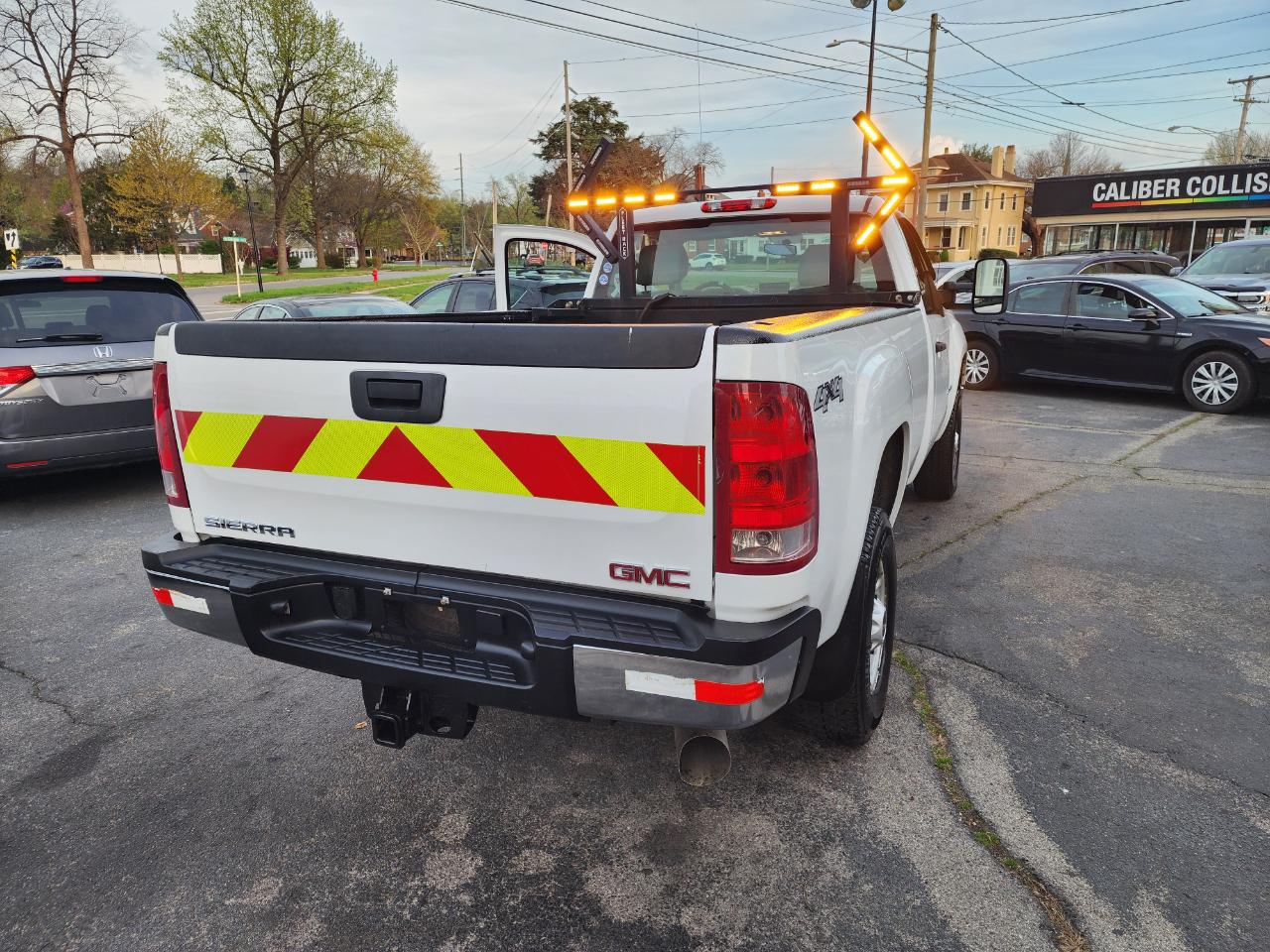 GMC Sierra 2500HD Work Truck Long Box 4WD 2013