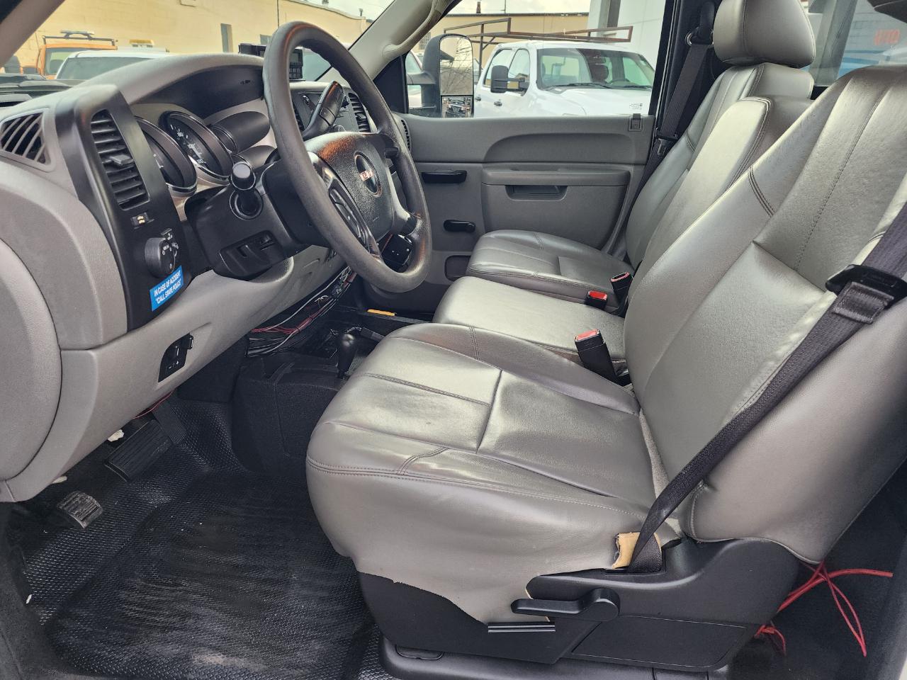 GMC Sierra 2500HD Work Truck Long Box 4WD 2013