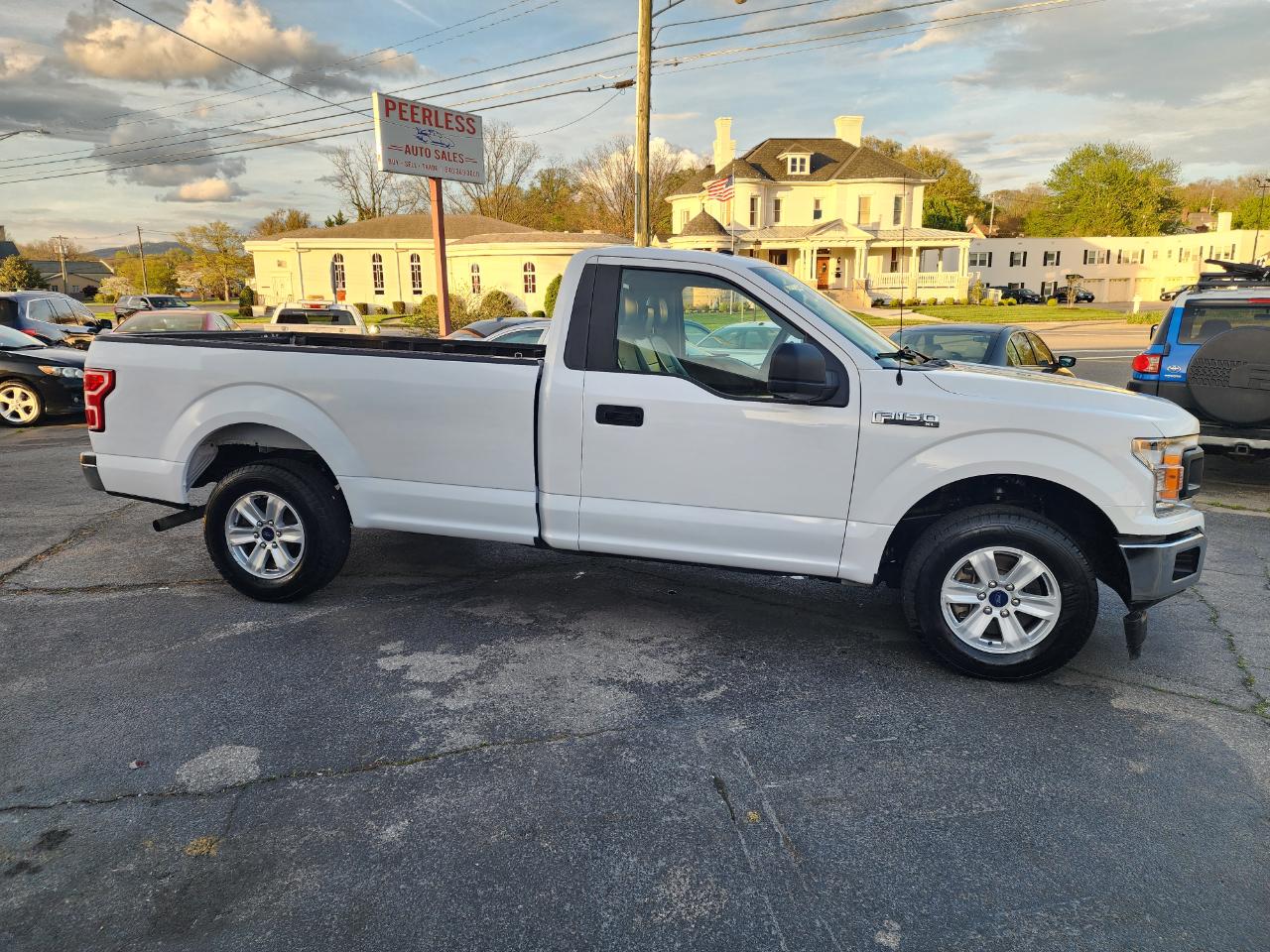 Ford F-150 XL 8-ft. Bed 2WD 2018
